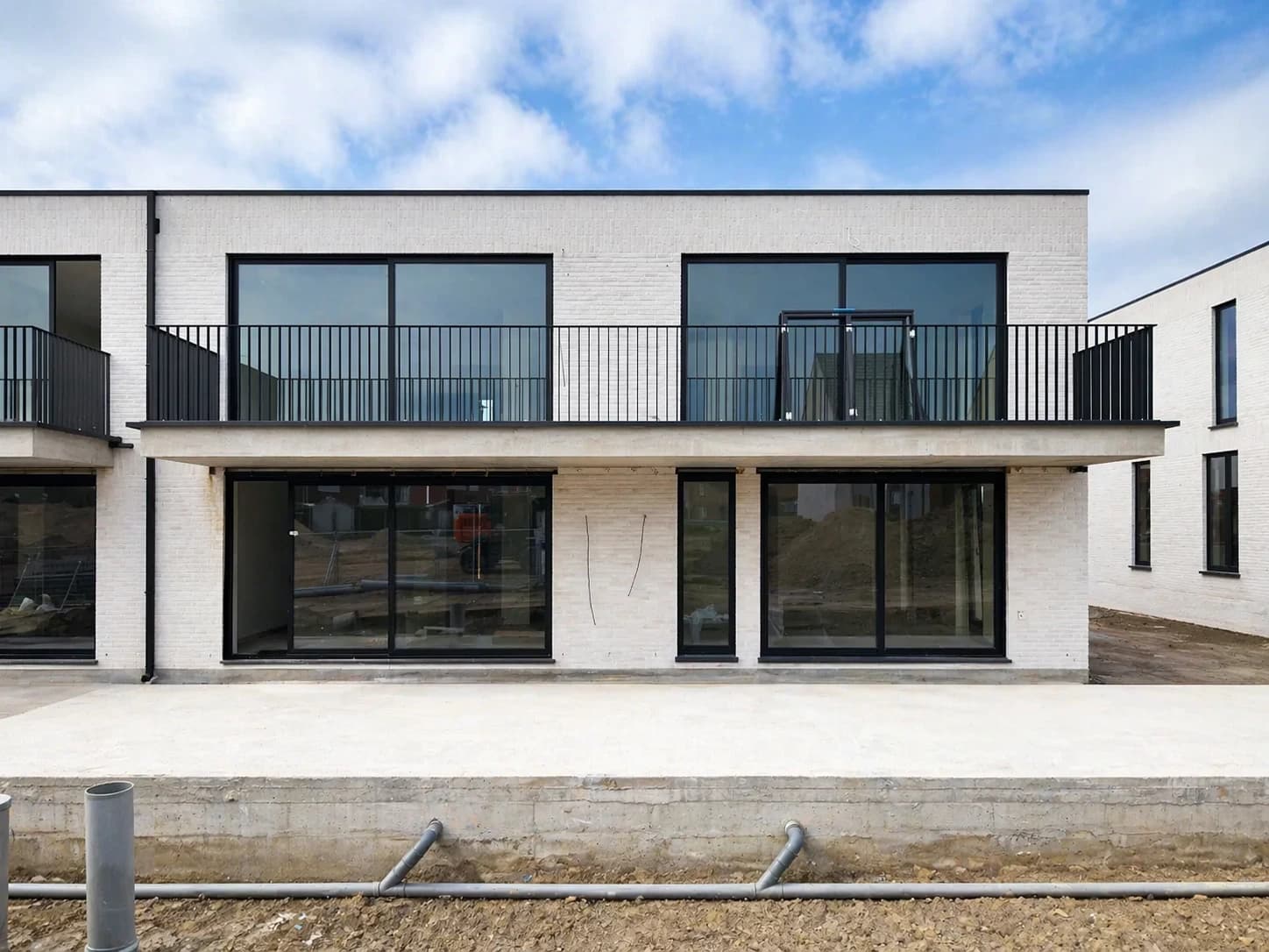 Binnenpleisterwerken Residentie Comperenberg — foto 1
